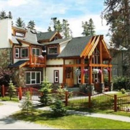 Beaujolais Boutique B&B At Thea'S House 뱀프 외부 사진